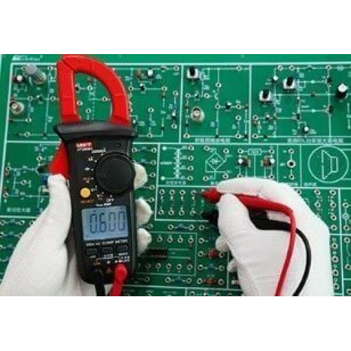 UNI-T UT200A+ 400A AC Dijital Pensampermetre UNI-T UT200A+ 400A AC Dijital Pensampermetre